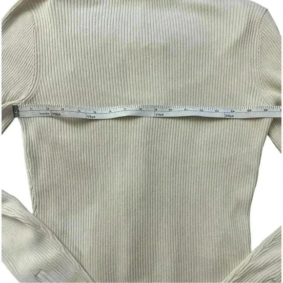 FRAME Denim Ribbed Long Sleeve Top in Bone, size L, NWT - Picture 4 of 12
